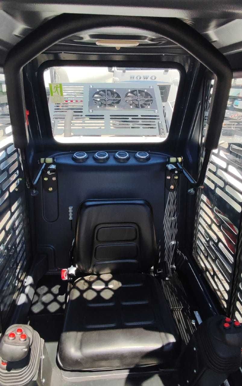 Мини-фронтальный погрузчик Wecan WT1200