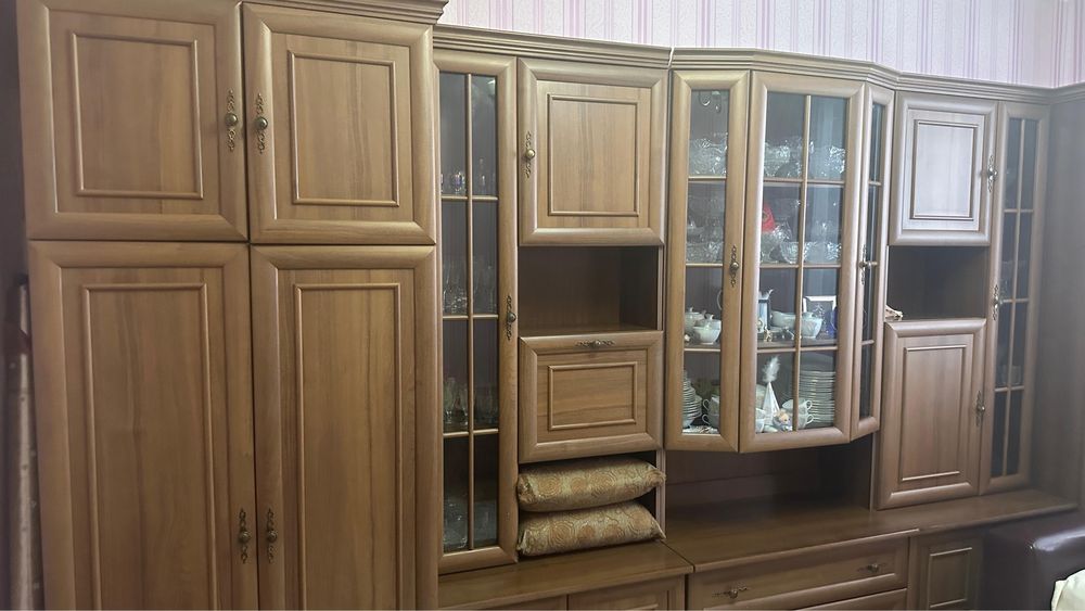 продам гарнитур (стенка)
