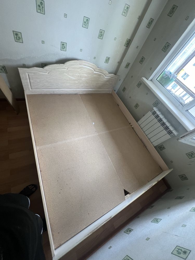 Продается кровать