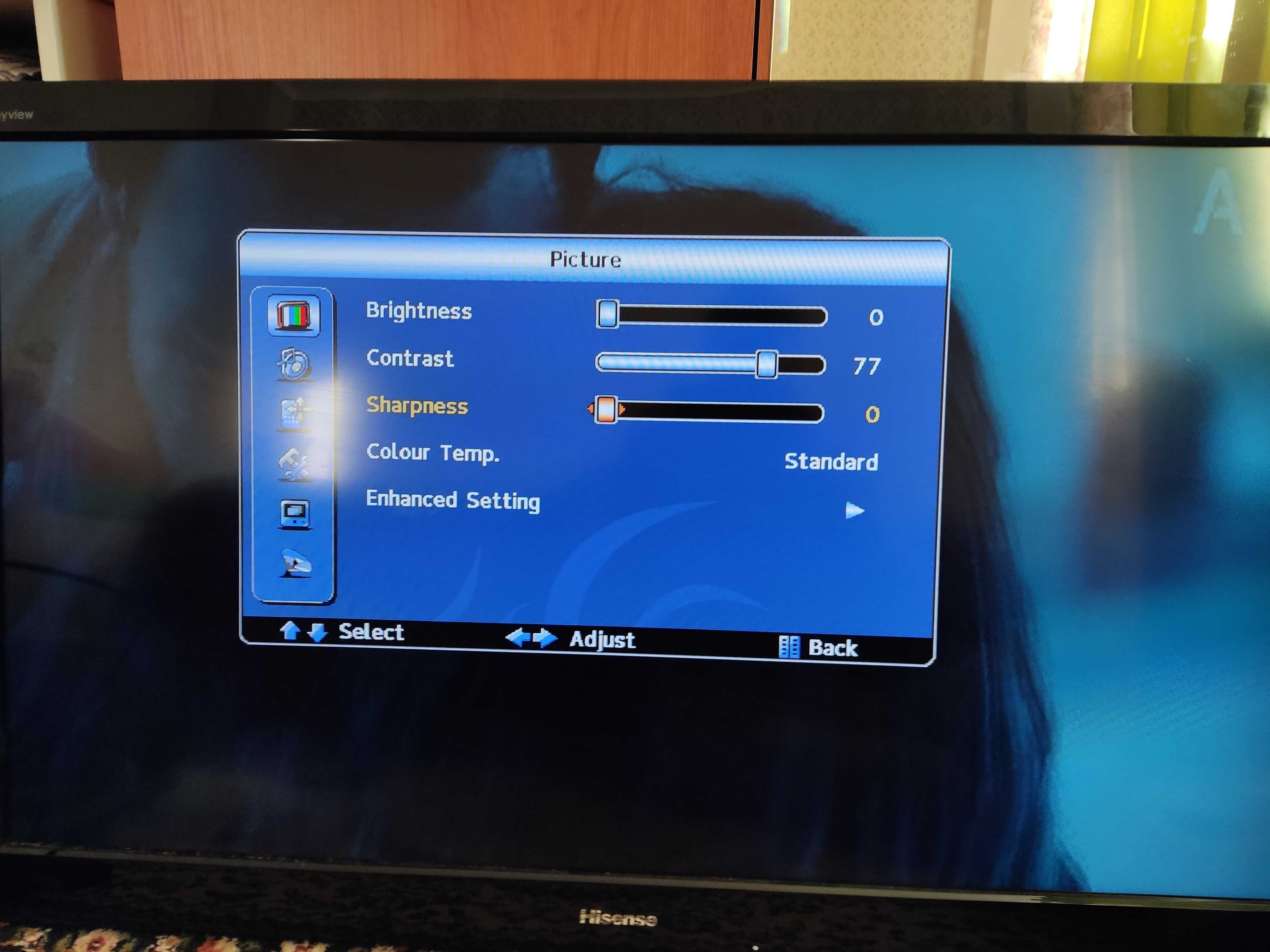 ЖК Телевизор Hisense  (42")