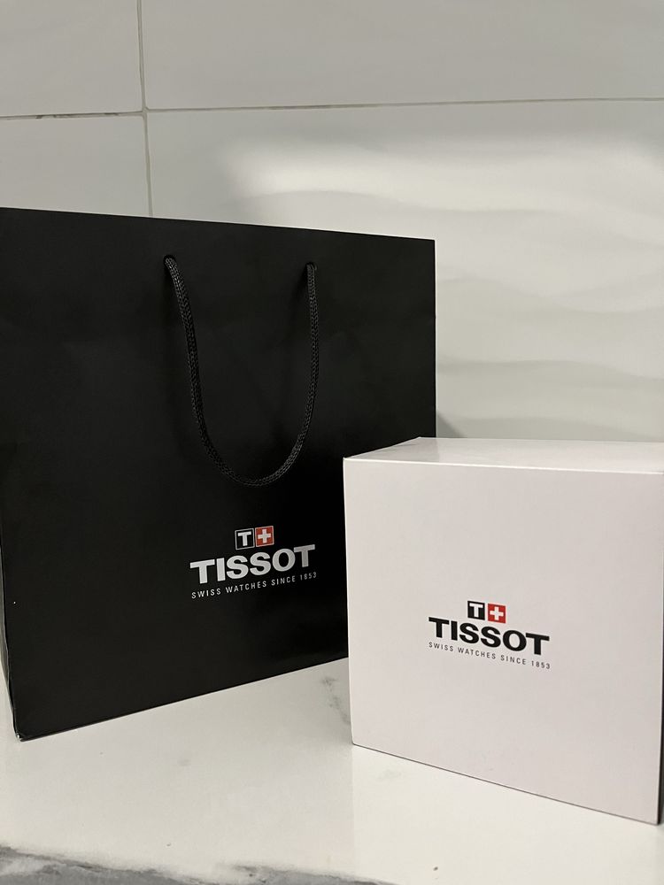 Продам часы - Tissot. Носили всего несколько раз. Часы Tissot Tissot.!