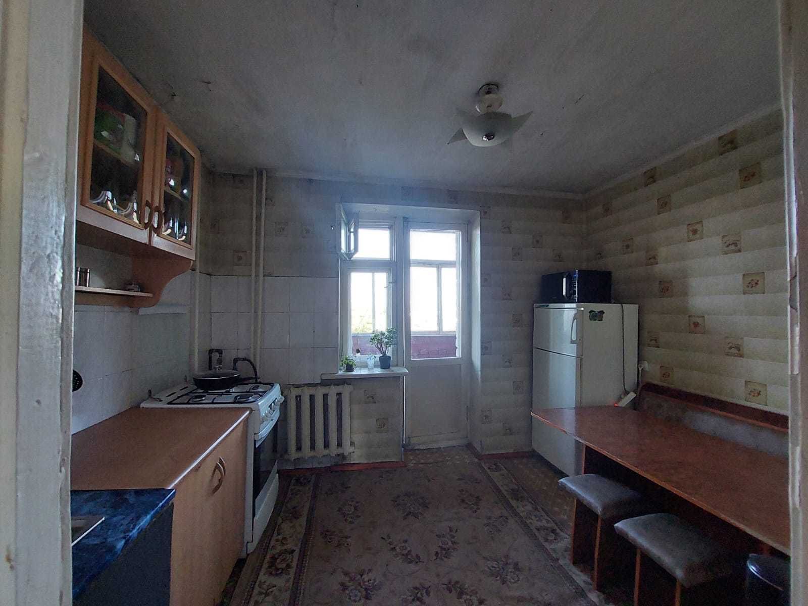Продам 3-х Комнатную Квартиру