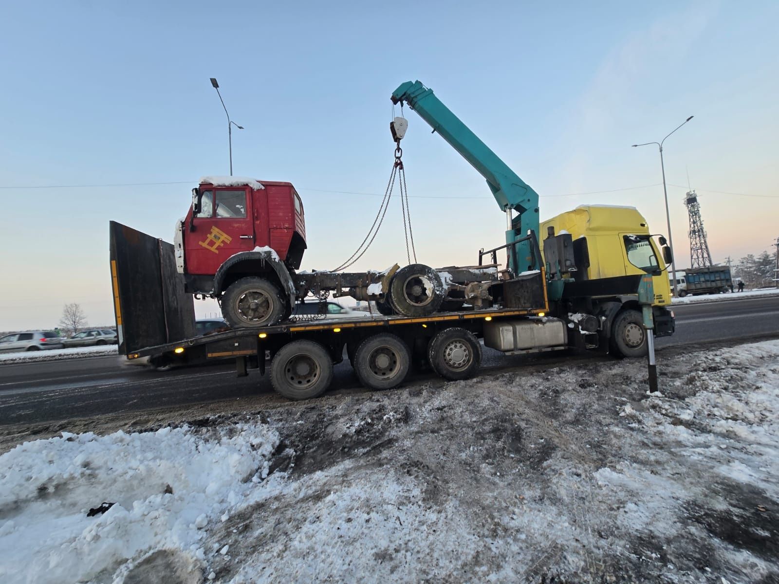 Эвакуатор Манипулятор Грузовой Кран Автовышка до 18 тон Межгород Звони