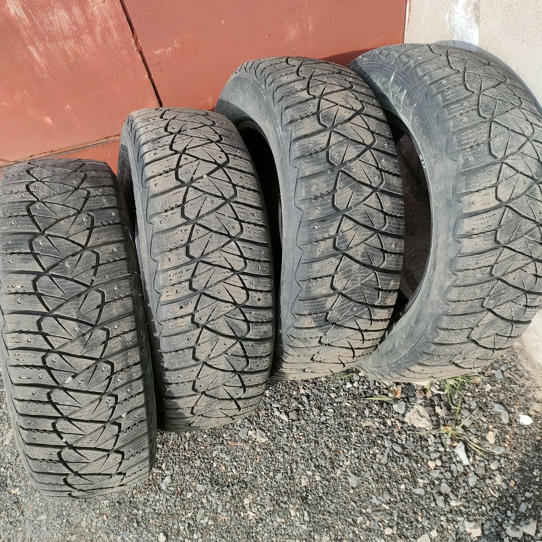 Шины Goodyear   R16 215/65
