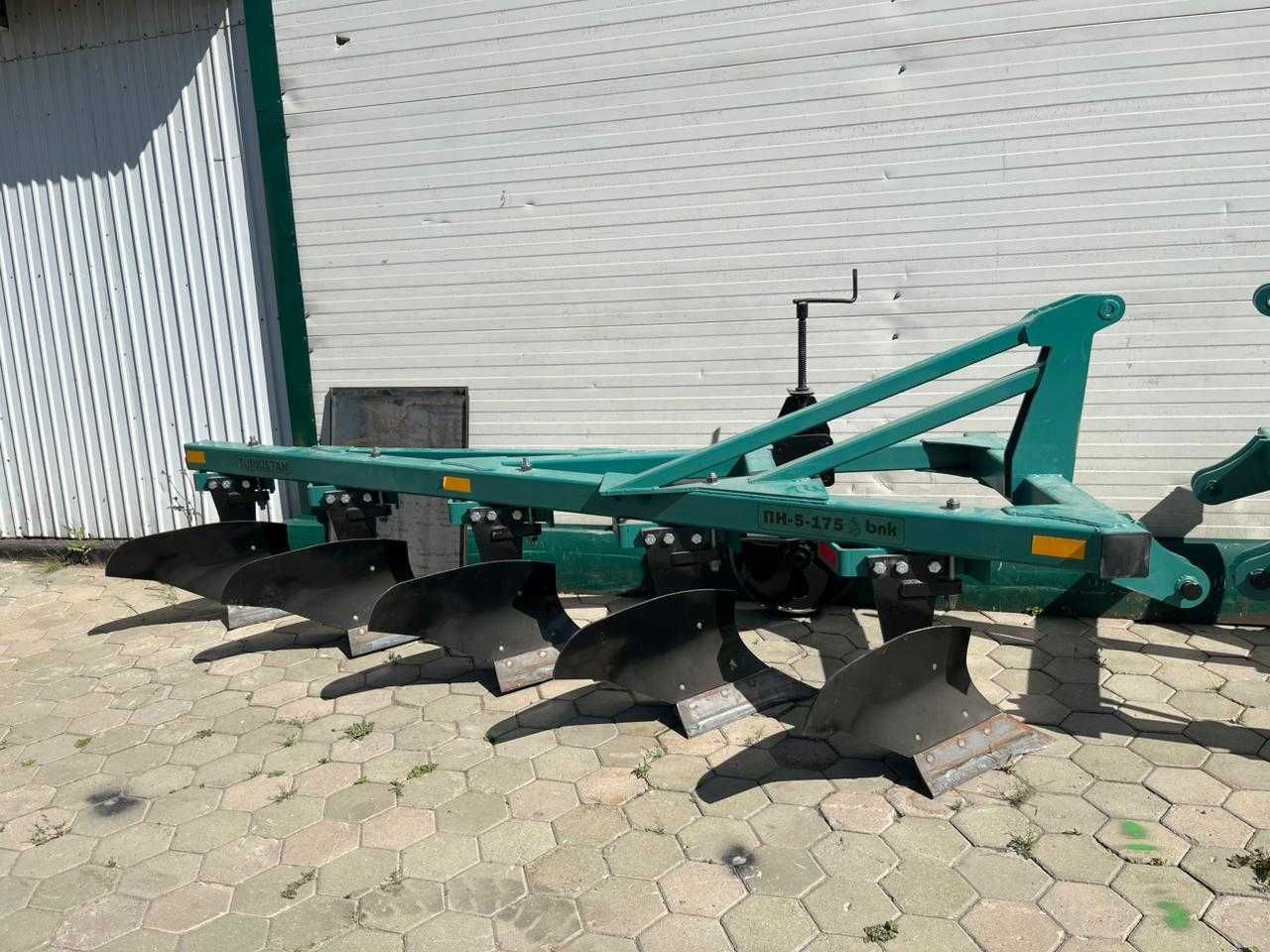 Плуг навесной 3 и 5 корпусные ПЛН 3-35 и ПЛ-5-175 новые Павлодар