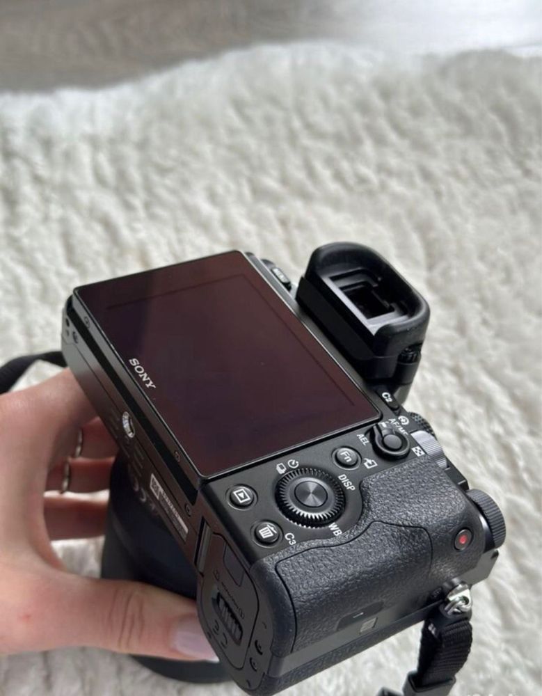 Фотоаппарат Sony a7 ILCE-7K. Камера сони в идеальном состоянии