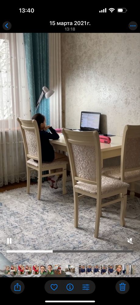 Стол со стульями