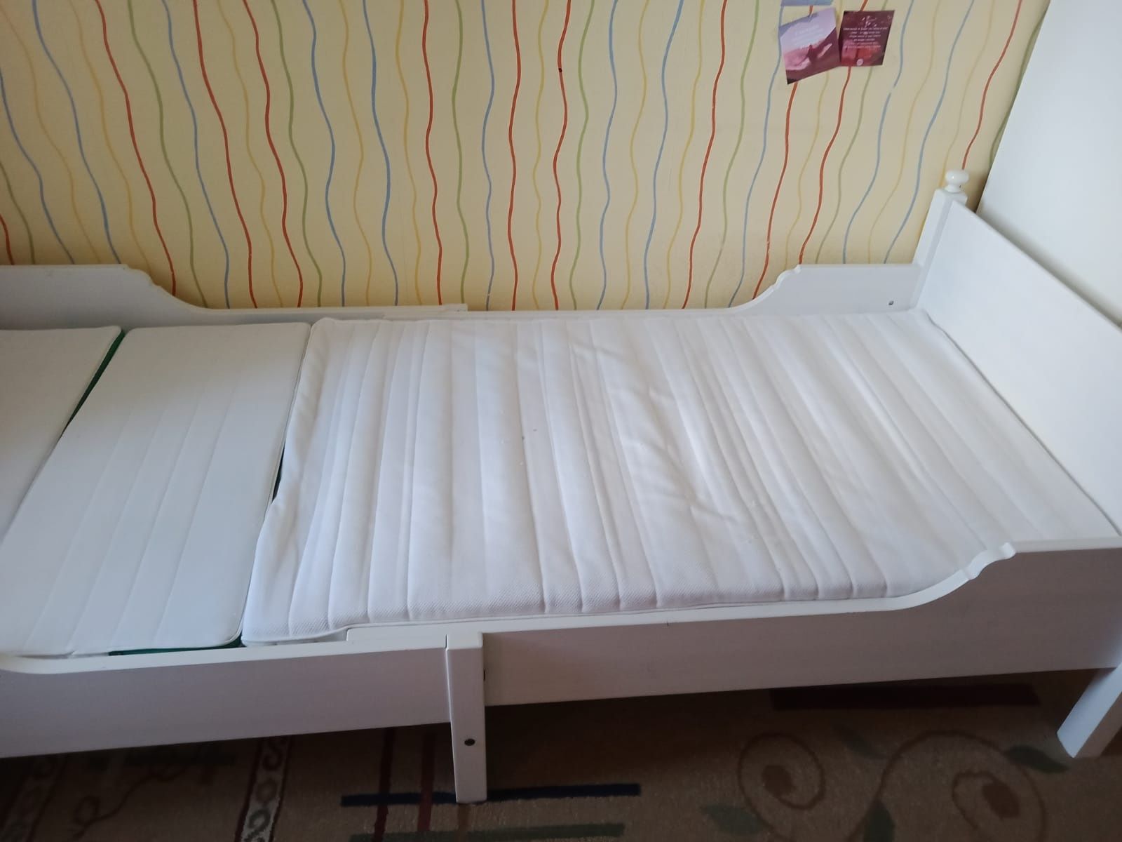 Продам кровать икеа детская