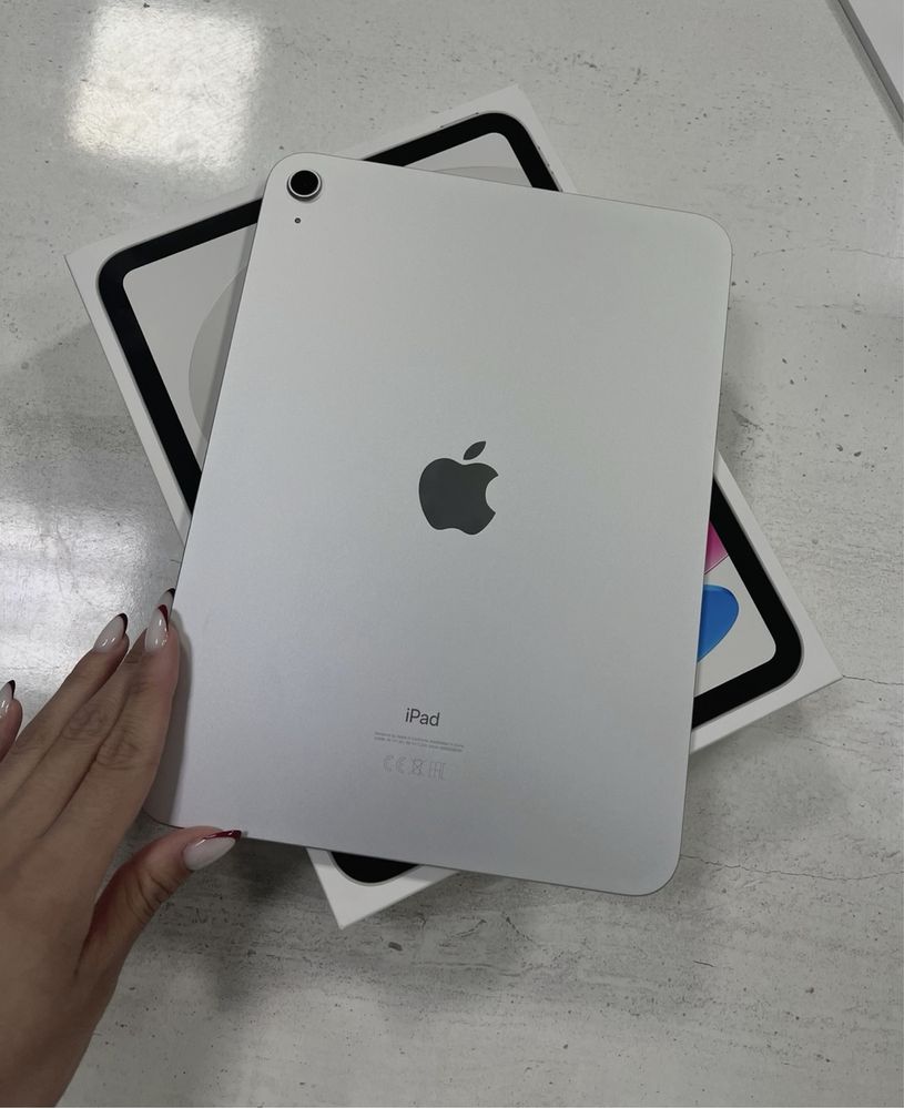 Айпад 10.9 + стилус iPad серебристый, может и обмен