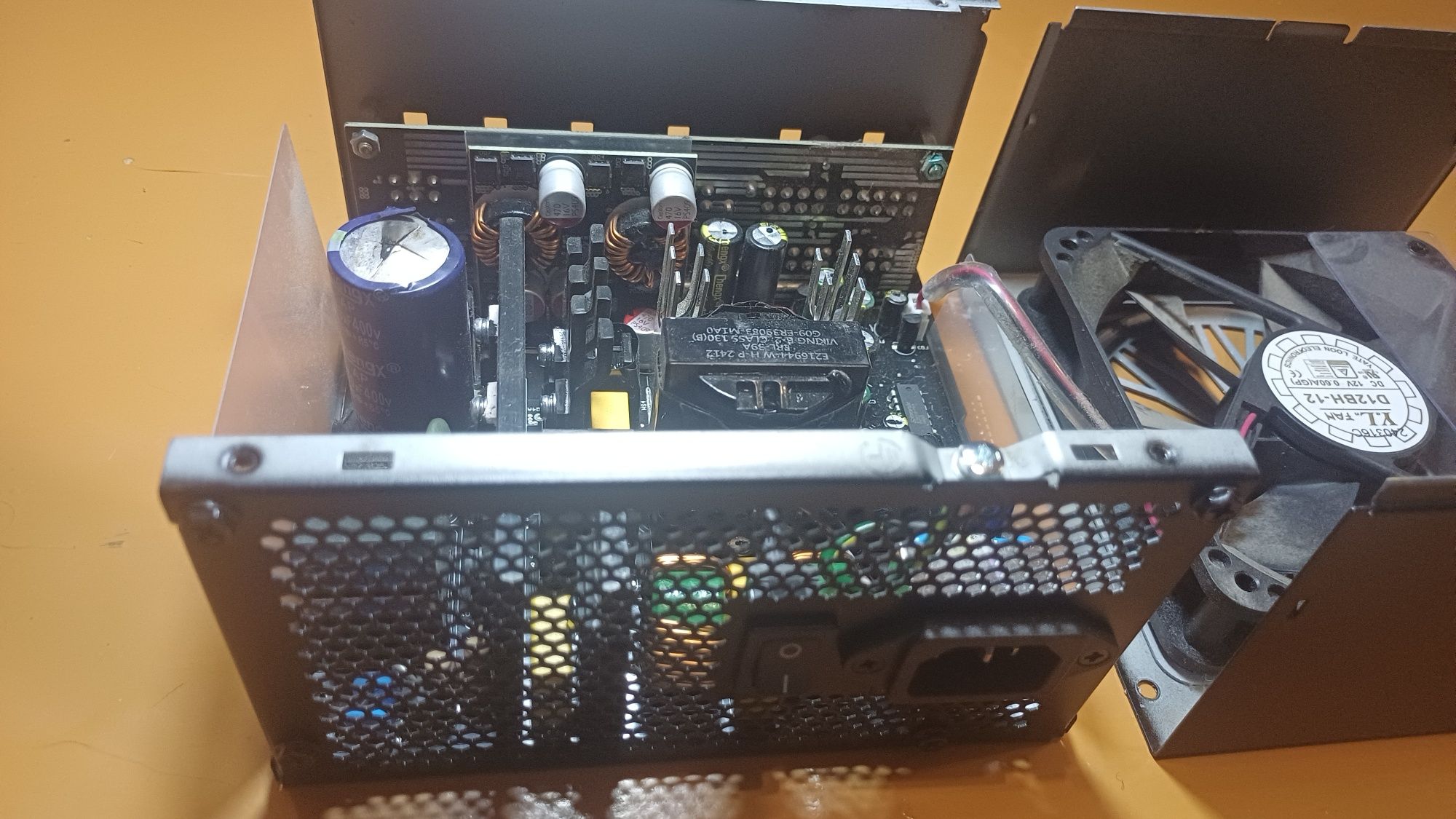 Chieftronic Powerup GPX-750FC 750W | На запчасти, восстановление