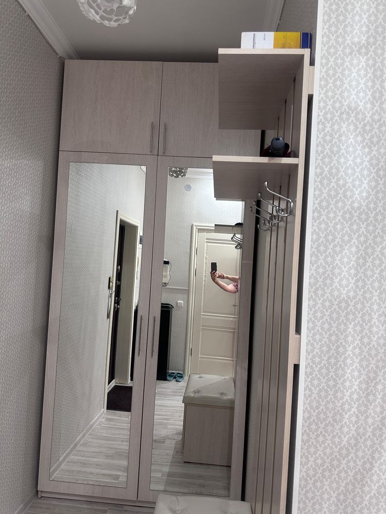 Продам шкаф в прихожию
