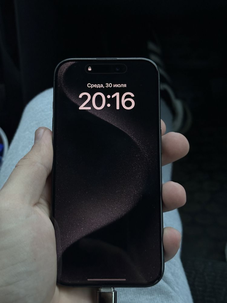 Продам айфон 15 про 128гб