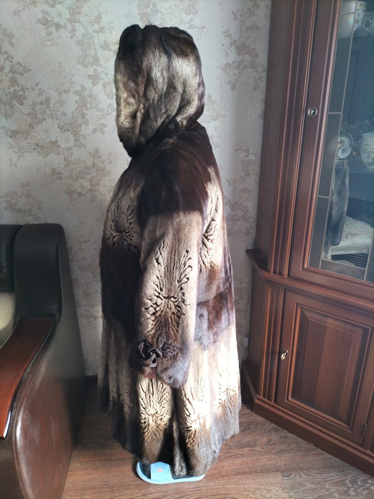 Продам шубу женскую норковую р 52-54