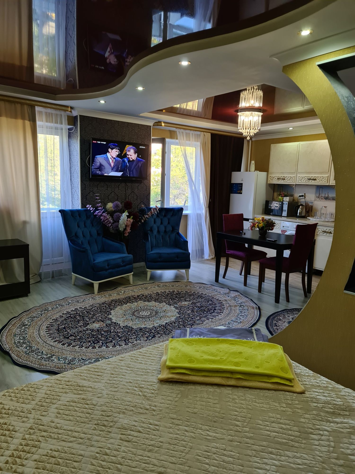 Сдам посуточно и почасовую 1 ком VIP