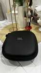 Продам беспроводные наушники JBL Everest( оригинал )