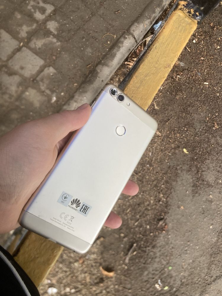 Продам Самсунг А10