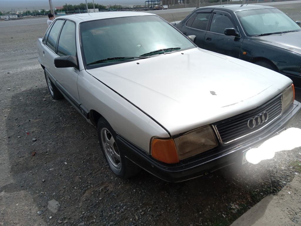 Продам ауди 100 2.3