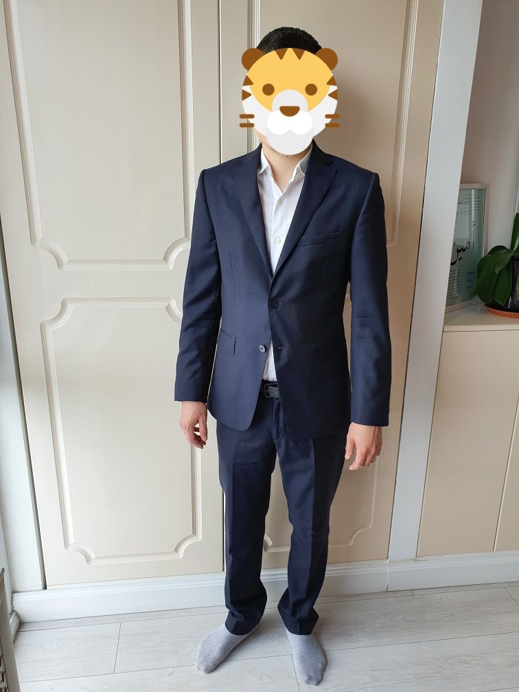 Мужской костюм Massimo Duti