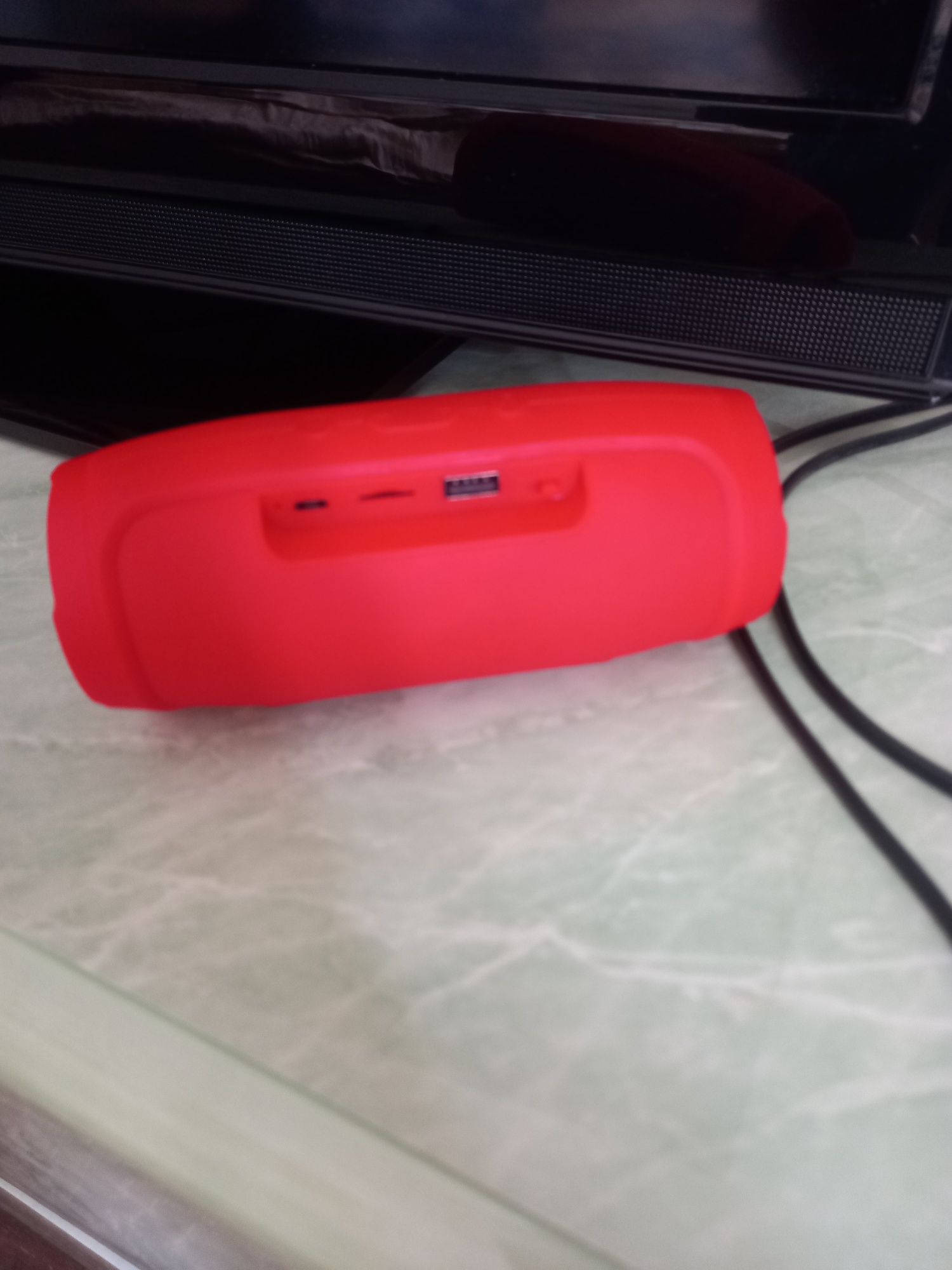 беспроводная блютуз колонка  charge mini 4