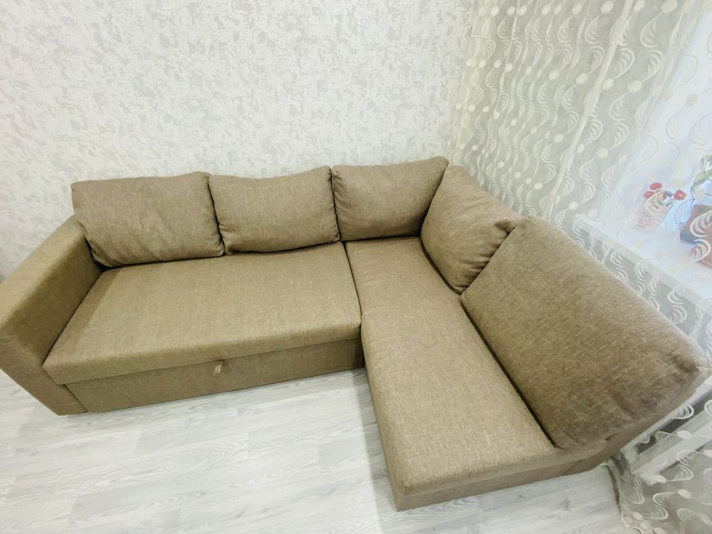 Продам угловой диван кровать