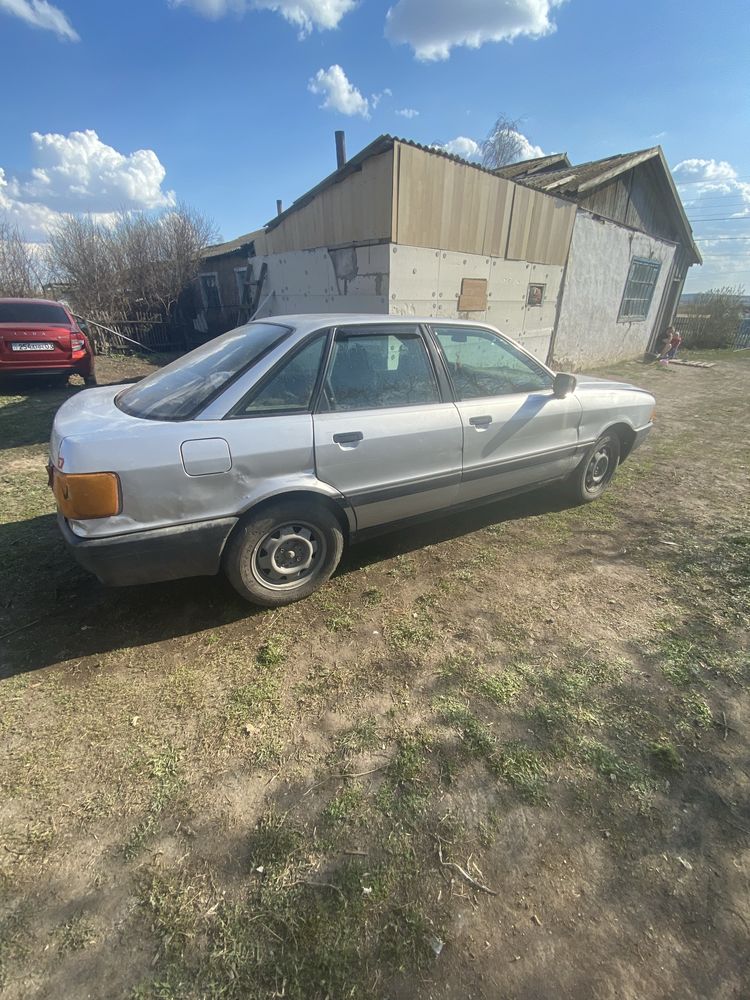 Продам машину ауди 80б3 в рабочем состояние