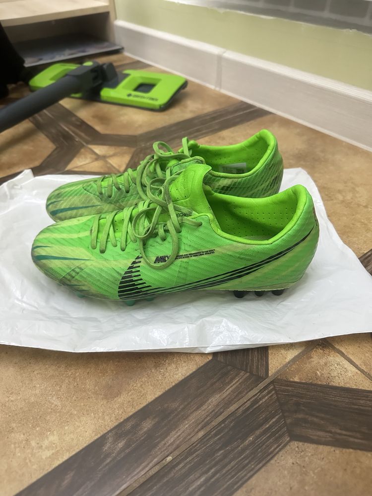 Бутсы nike air zoom vapor academy