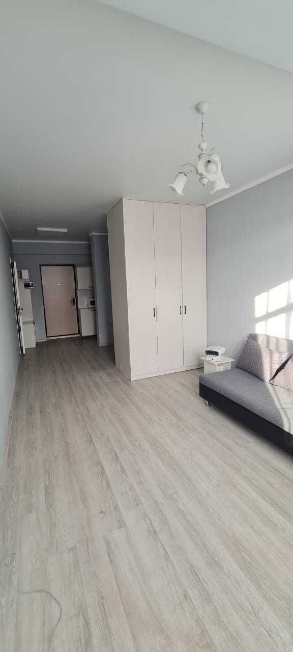 Продам квартиру кухня студия Алма сити
