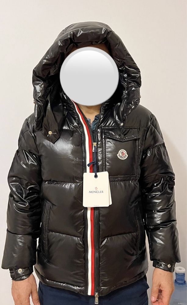 Куртка зимняя Moncler, гусиный пух!