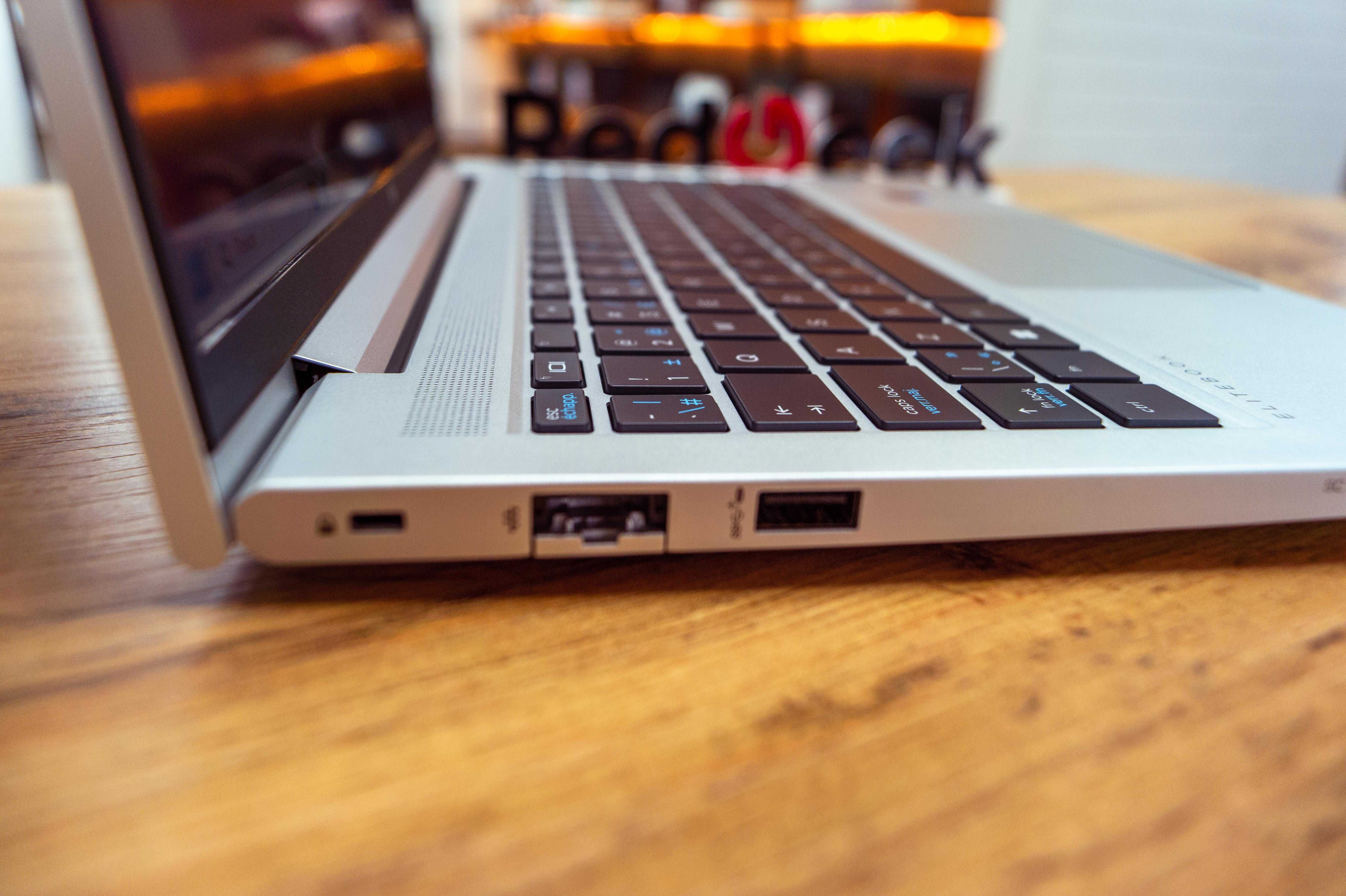 HP EliteBook 645 G9|Ryzen 7 PRO 5875U|Graphic|SSD 512GB/32|Red Geek