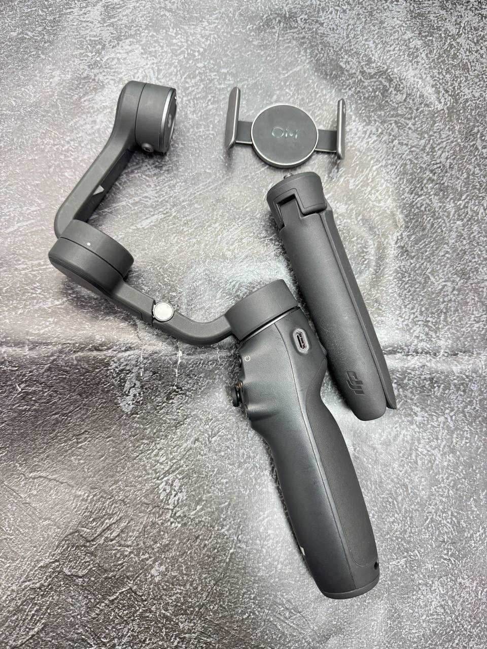Стабилизатор   DJI Osmo Mobile 6  ( г Актау 7мкр 12 дом  ) лот 603974