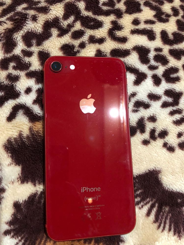 iphone 8 256гб.