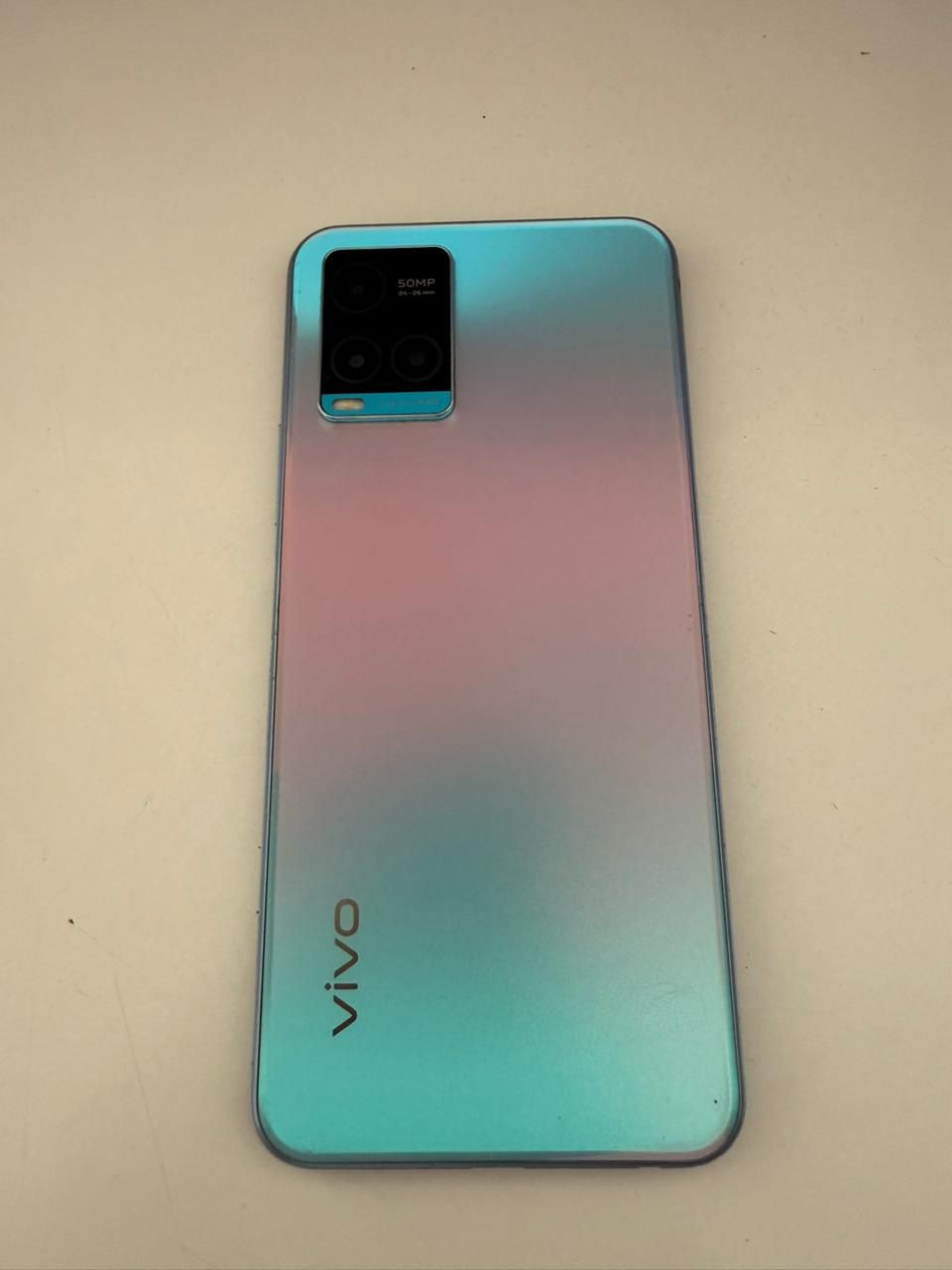 Продам телефон  vivo