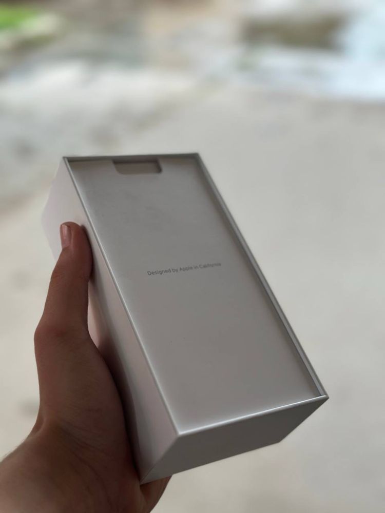 Iphone xs max 64гб в хорошем состояние