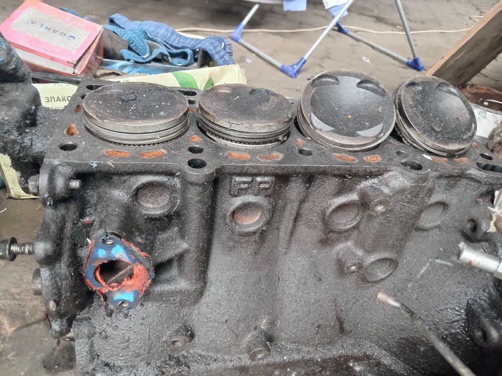 Мазда 626 1.8 кронус