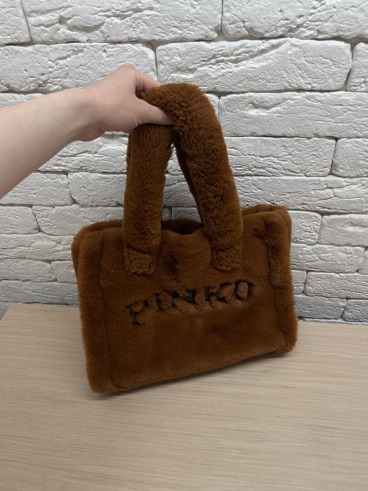 Брендовая сумка PINKO Negare Borsa Simil Pelliccia