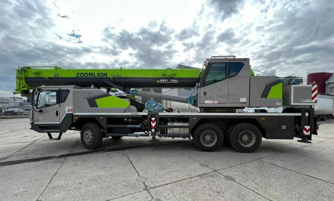 Автокран Zoomlion от 25 до 100 тонн