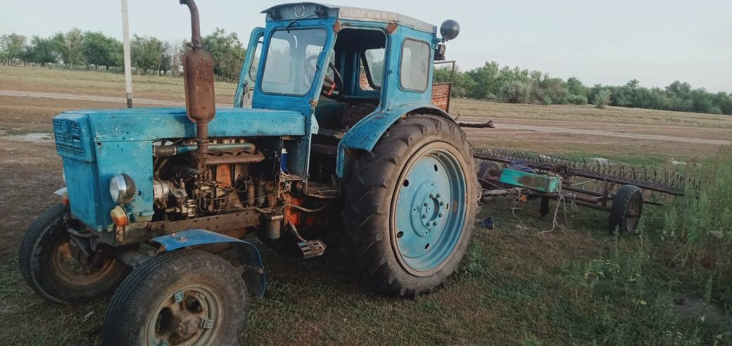 Т-40 стылады ,прицеп,одна бруска навесной касилкасымен