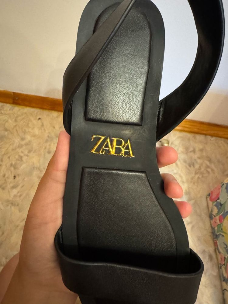 Zara сандали , новые 36 размера