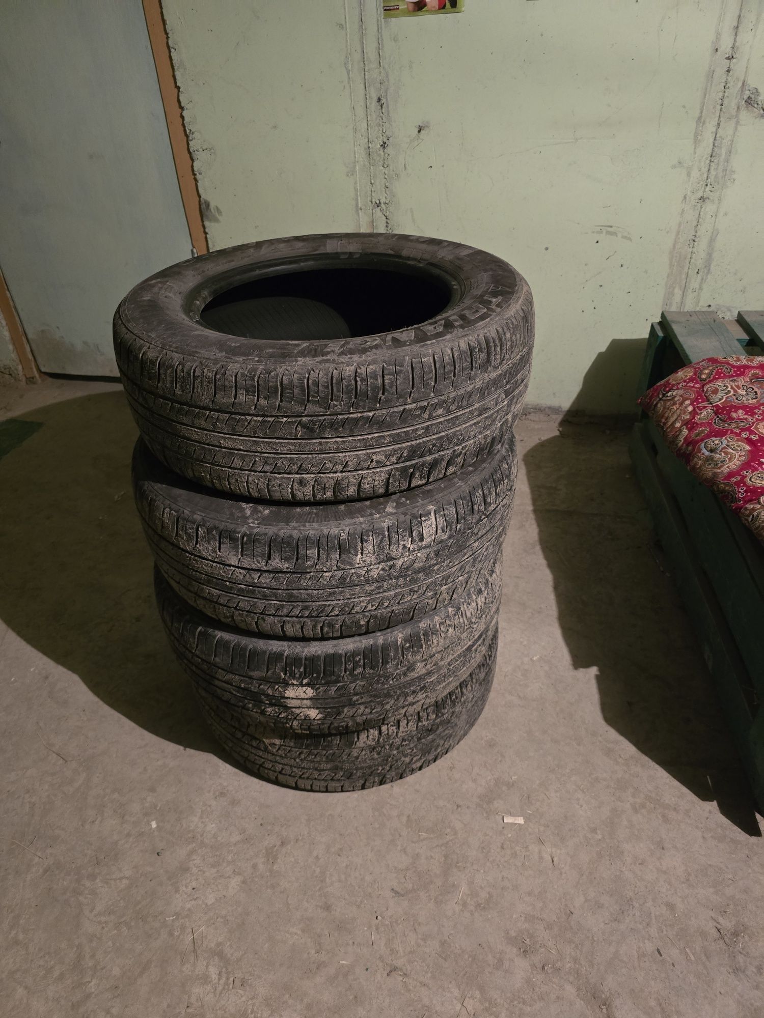 Жазғы дөңгелек 195/65/15 .