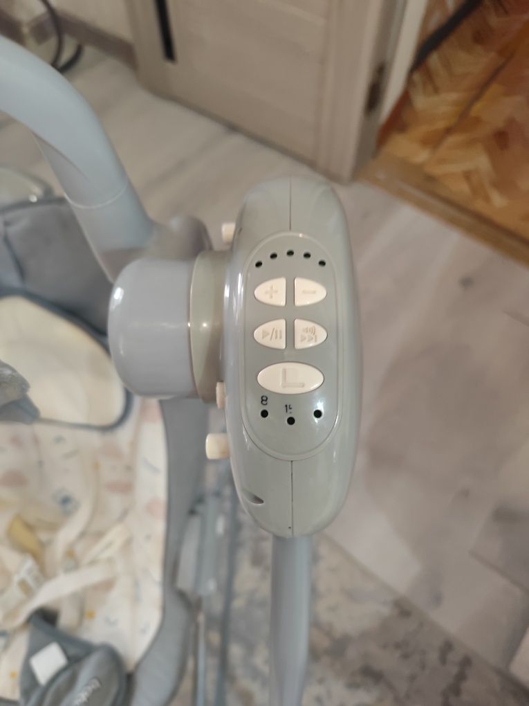 Продам качелю 2 в 1 Babyton Relax grey