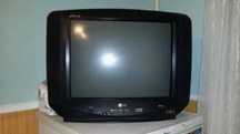 Телевизор LG Golden Eye (диагональ 54см)