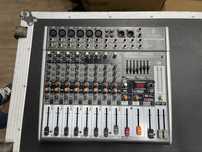 Behringer XENYX 1222 Микшерный пульт