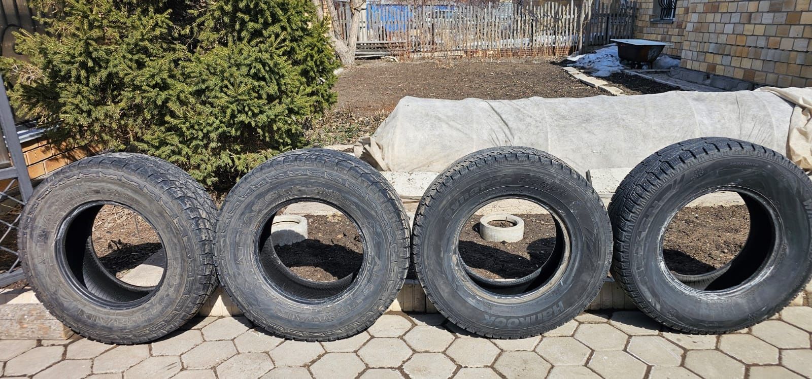 Шины 265/70/16 зимние б/у 8000тг