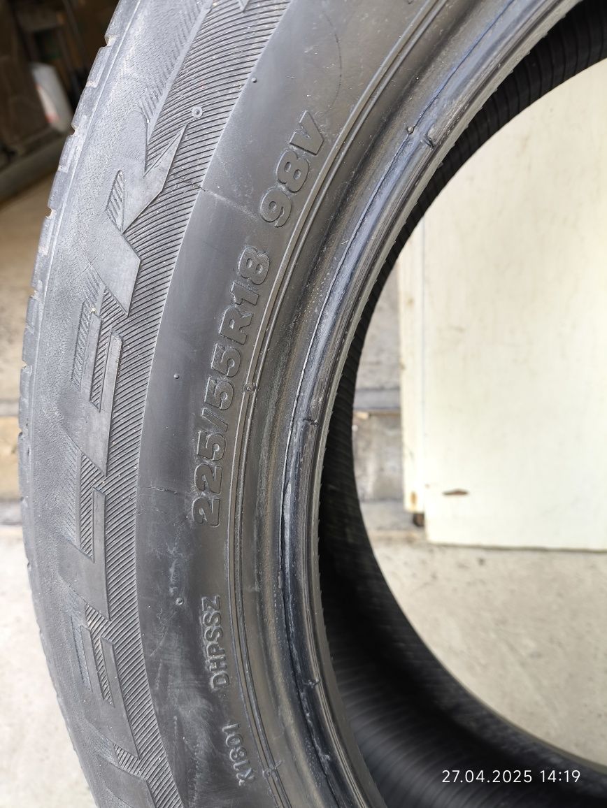 Продам шины Bridgestone R18