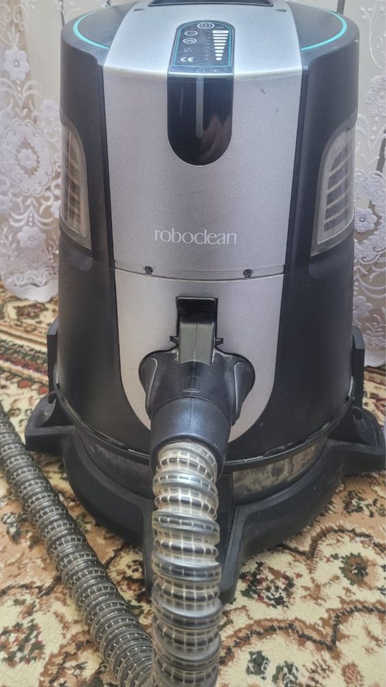 Продается пылесос Roboclean