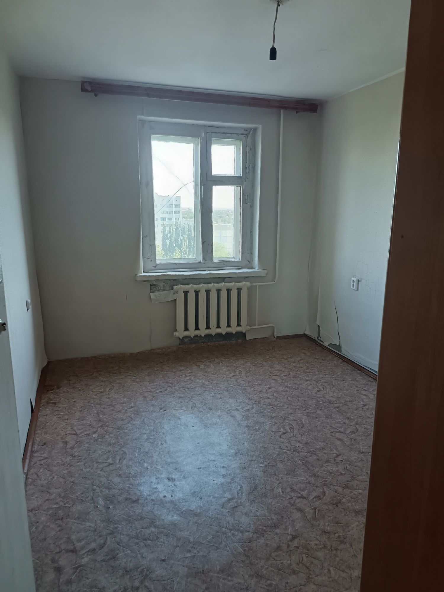 Сдам 2  комнатную квартиру
