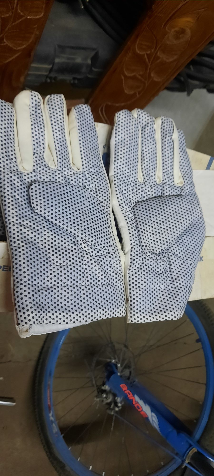 Продам перчатки рабочие