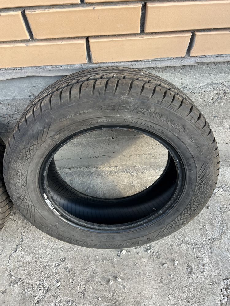 Летние шины 185/65/15 состояний почти новый