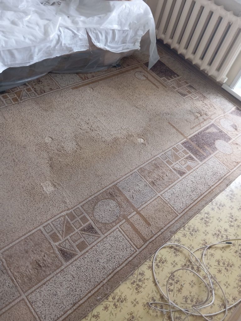 Продам ковровую дорожку