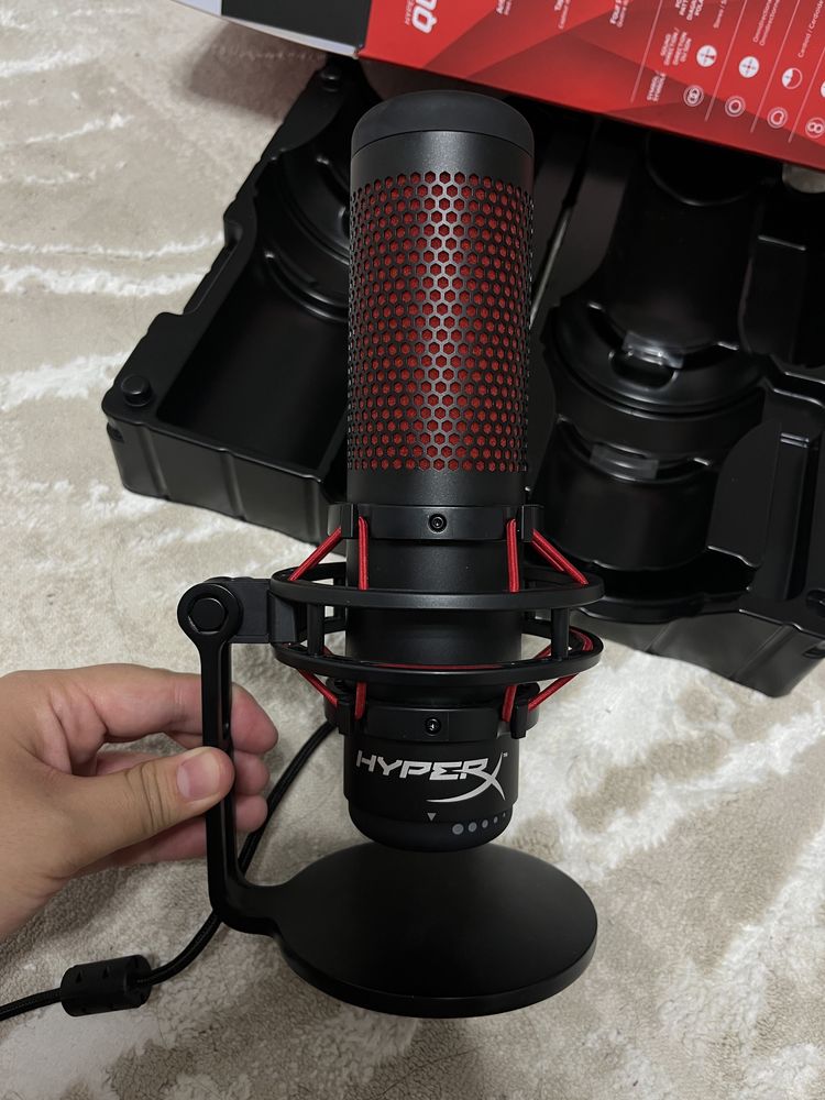 Микрофон HyperX Quadsast
